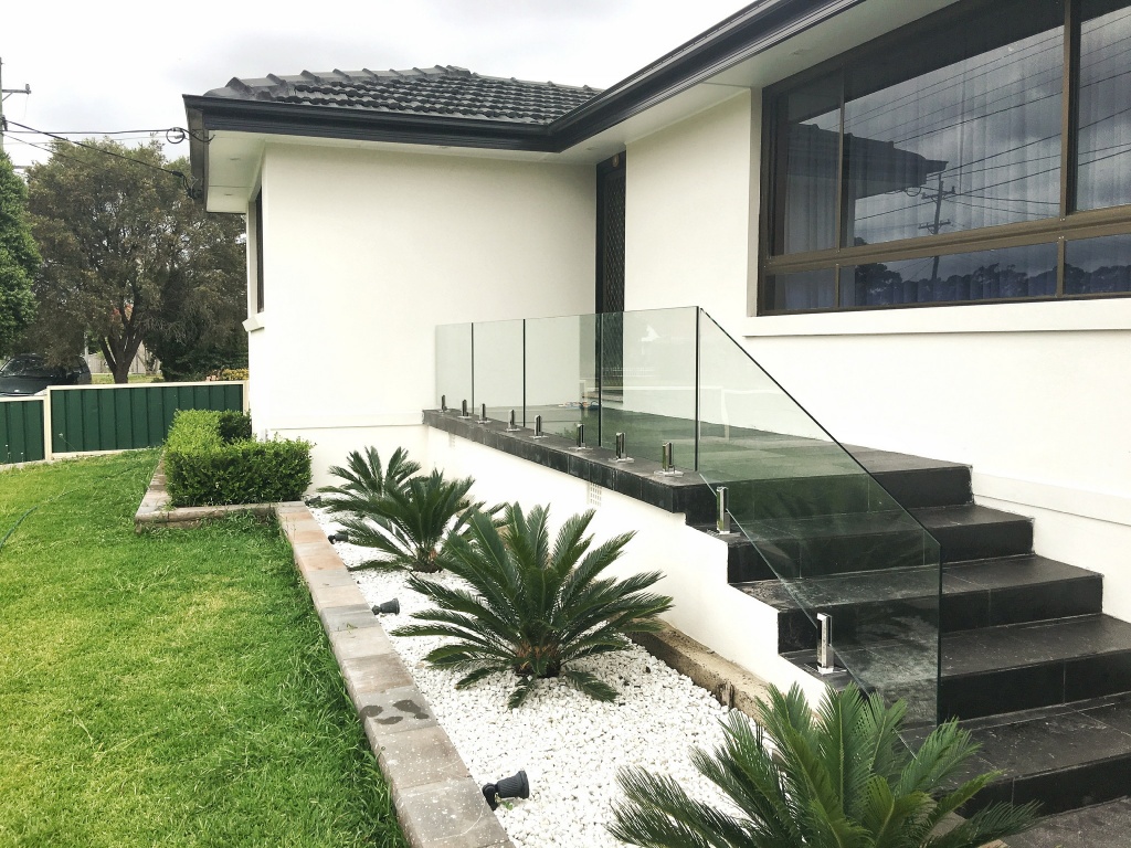 Glass Balustrades Sydney | Sovereign Glass